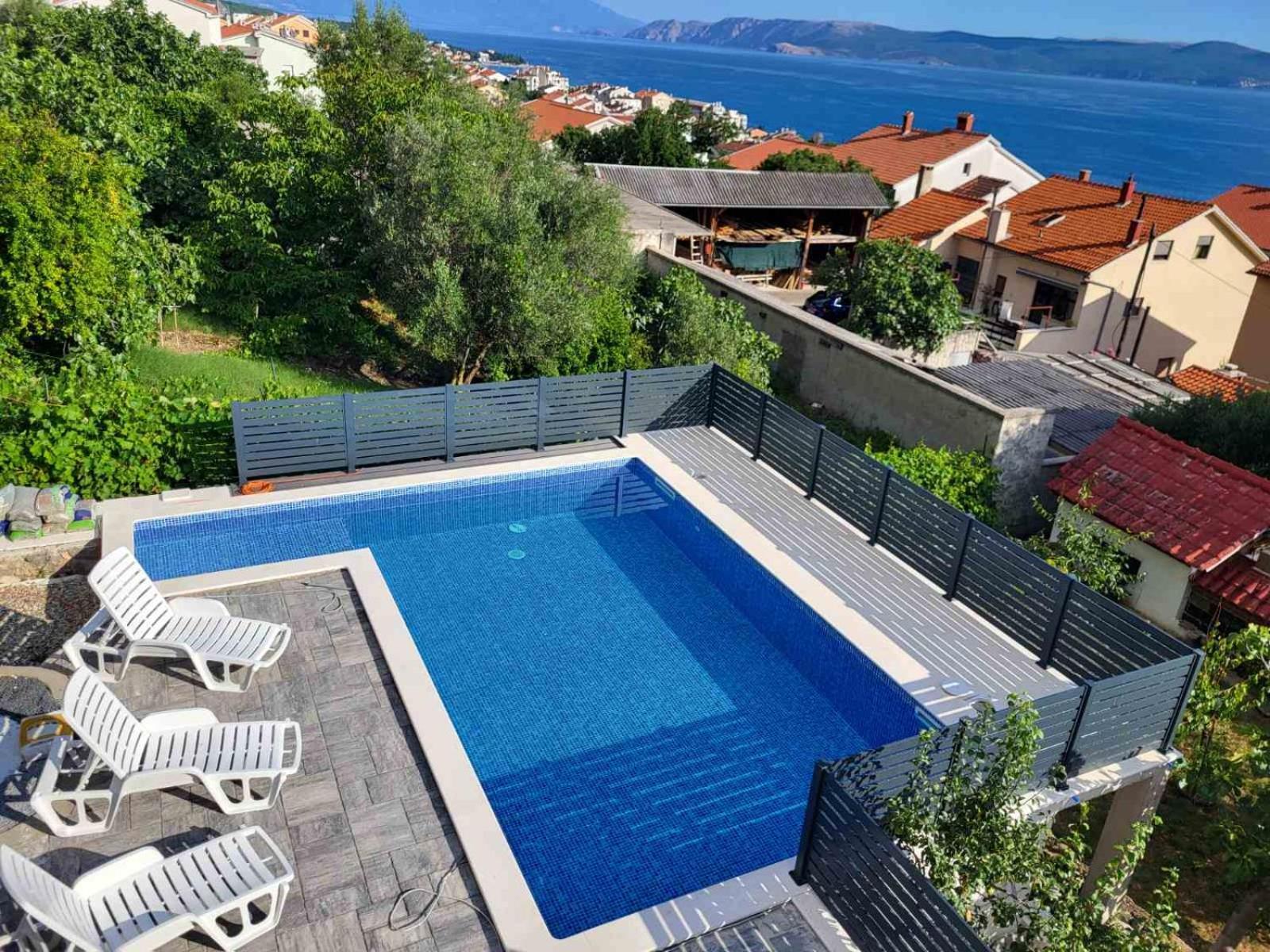 Appartement With Pool Tomic